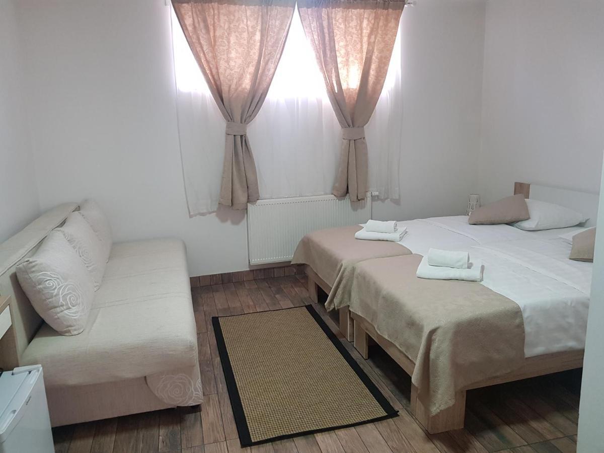 Guesthouse Dubai Zagreb Exterior photo