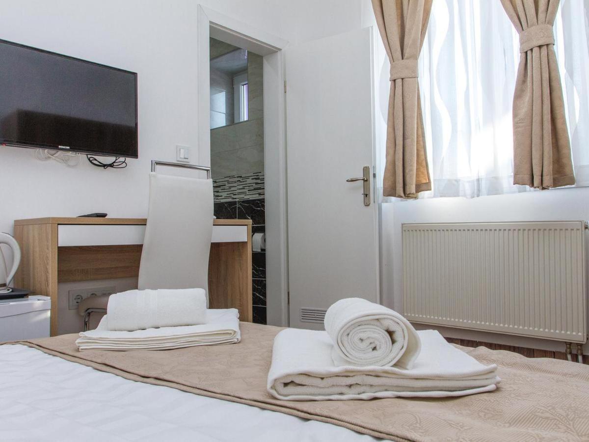 Guesthouse Dubai Zagreb Exterior photo